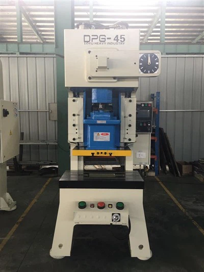 ¿Cuál es el tamaño estándar de los terminales de cobre?